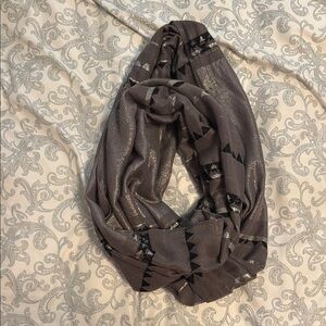 Apt. 9 Gray Patterned Scarf